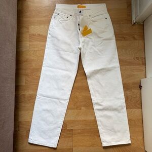 NWT Yellow Label Co. The Straight Leg Jeans - Size 32 - Cream - Unisex